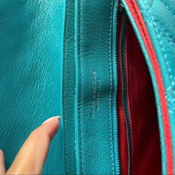 Marc Jacobs Cross Body Bag - Picture 4 of 4